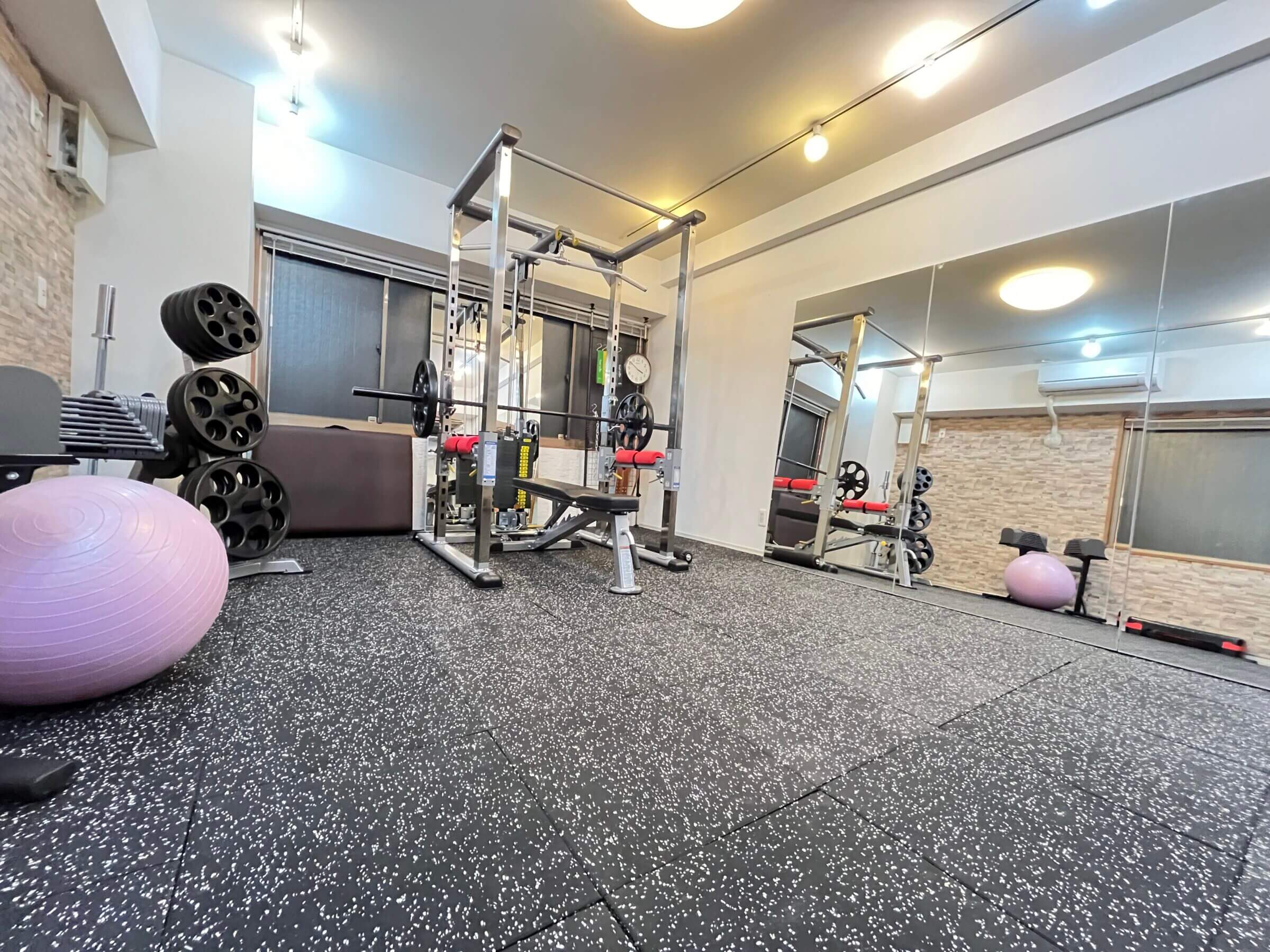 MIYAZAKI GYM 新富町店 の店舗写真