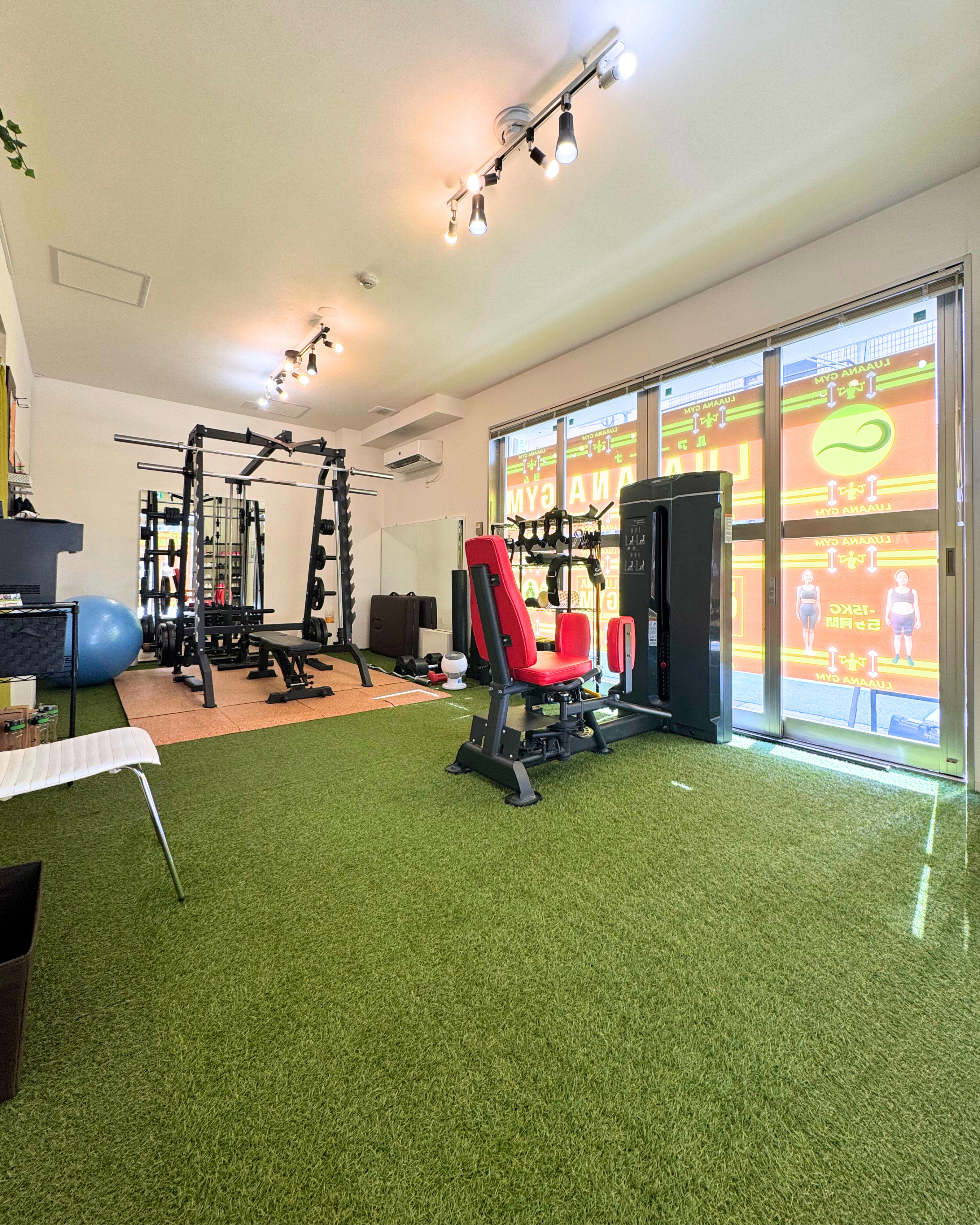 LUAANA GYM (ルアーナパーソナルジム) 立会川店 の店舗写真
